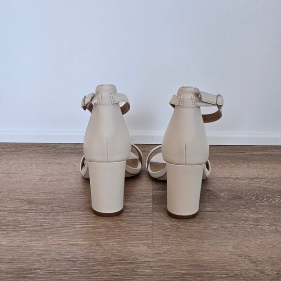 Quince Italian Leather 65mm Block Heel Bone Color Women’s Size 8 New with Box - Picture 7 of 15